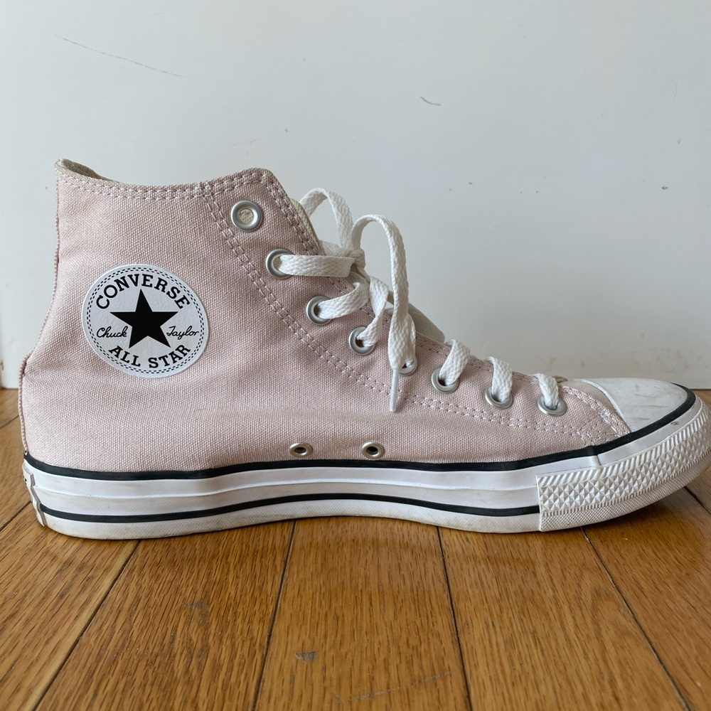 Converse High Top Sneakers in Pale Pink